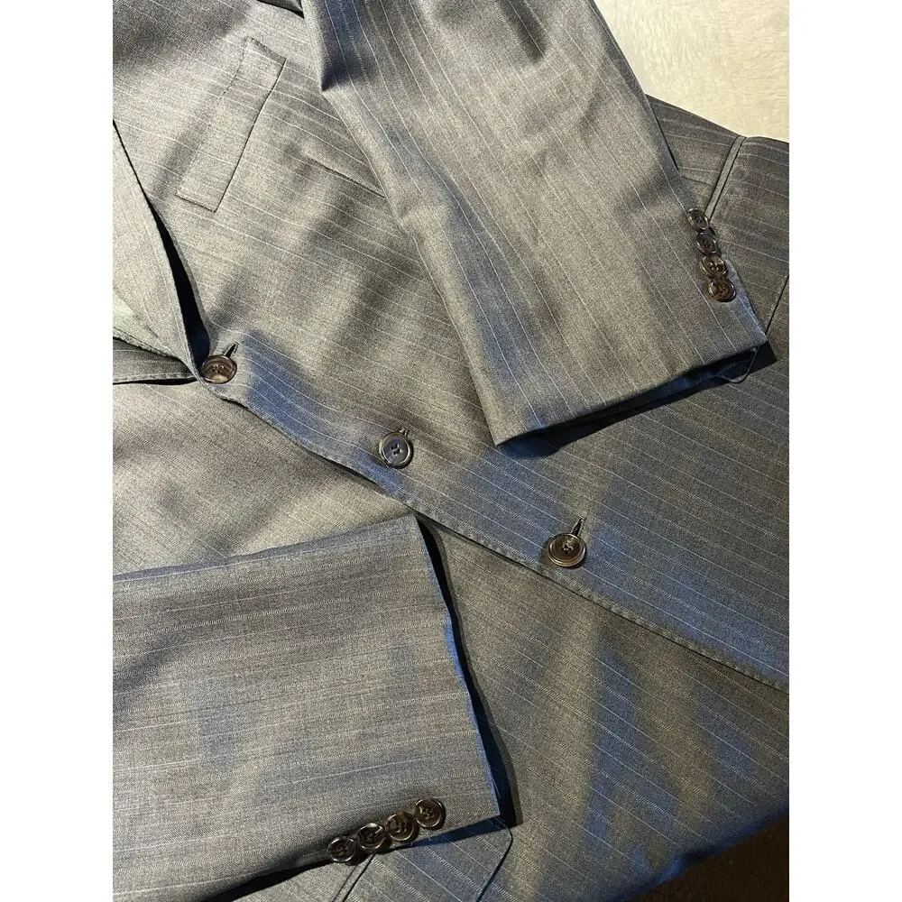 Hickey Freeman 44R 38x27 Gray with Ice Blue Multi-Stripe Quality Suit 3/2 Roll - Picture 6 of 16